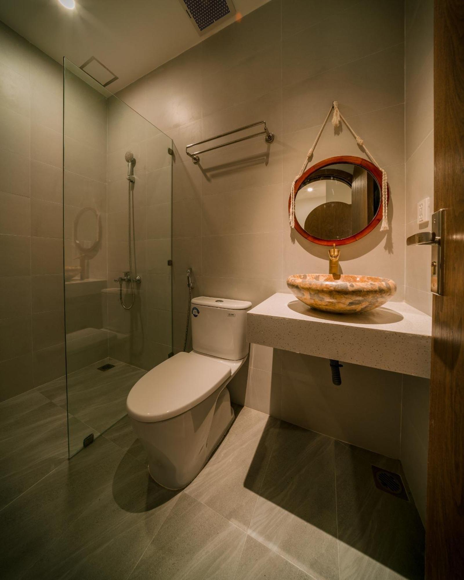De V'Charm Hotel Dong Tac Екстер'єр фото