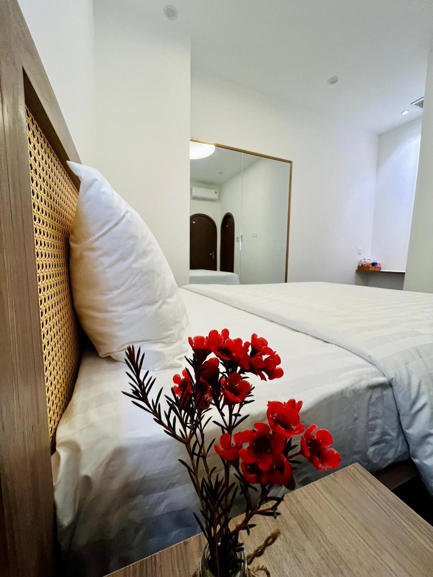 De V'Charm Hotel Dong Tac Екстер'єр фото