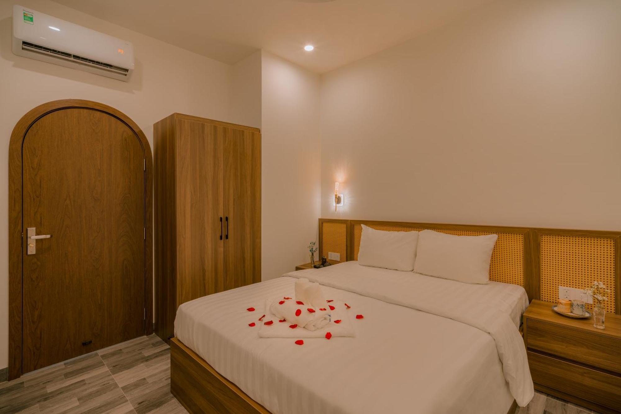 De V'Charm Hotel Dong Tac Екстер'єр фото